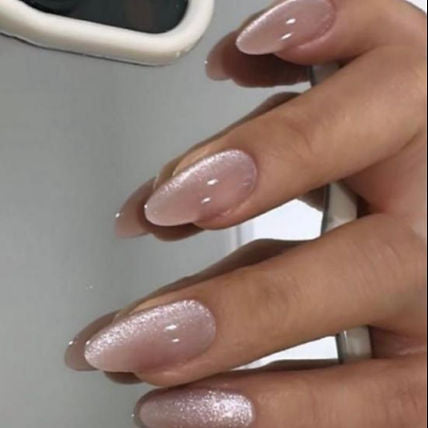 Medium Almond #360