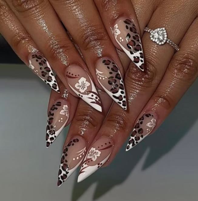 Medium Stiletto #65